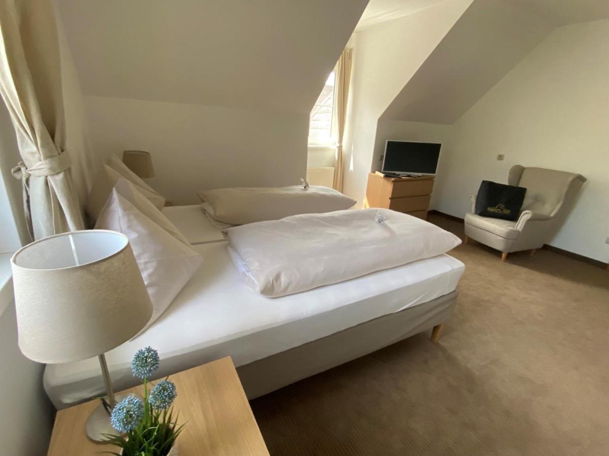 Hotel Dienstl Gut Launsdorf Esterno foto
