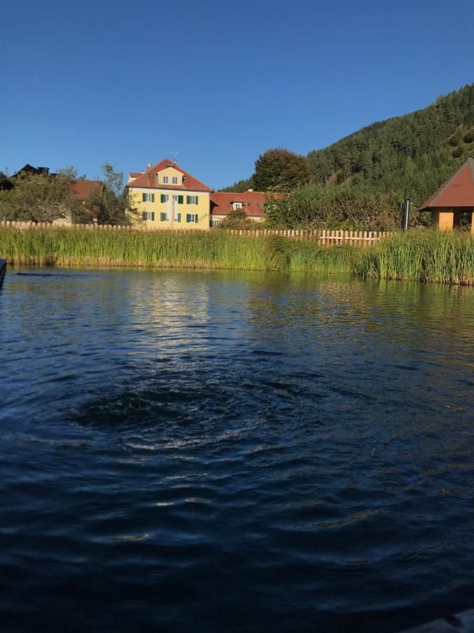 Hotel Dienstl Gut Launsdorf Esterno foto